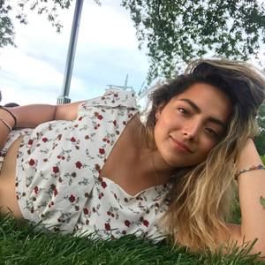 Meet your Posher, Nikki